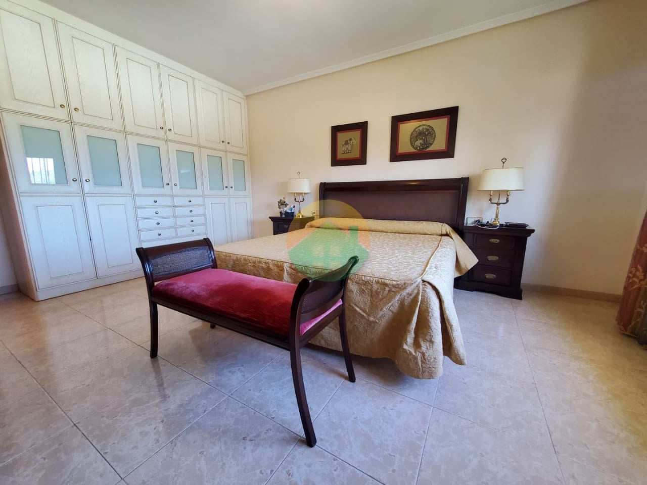 5 soveværelse Villa til salg i Isla Plana med swimmingpool garage - € 615.000 (Ref: 8024859)