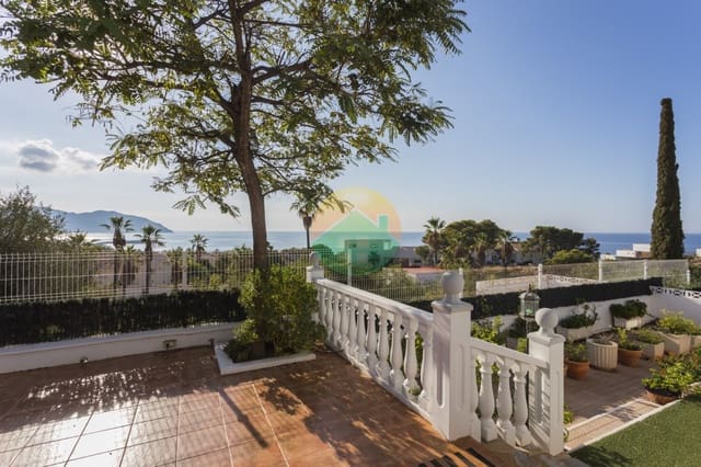 4 slaapkamer Villa te koop in Isla Plana, Cartagena met zwembad - € 499.000 (Ref: 8059303)