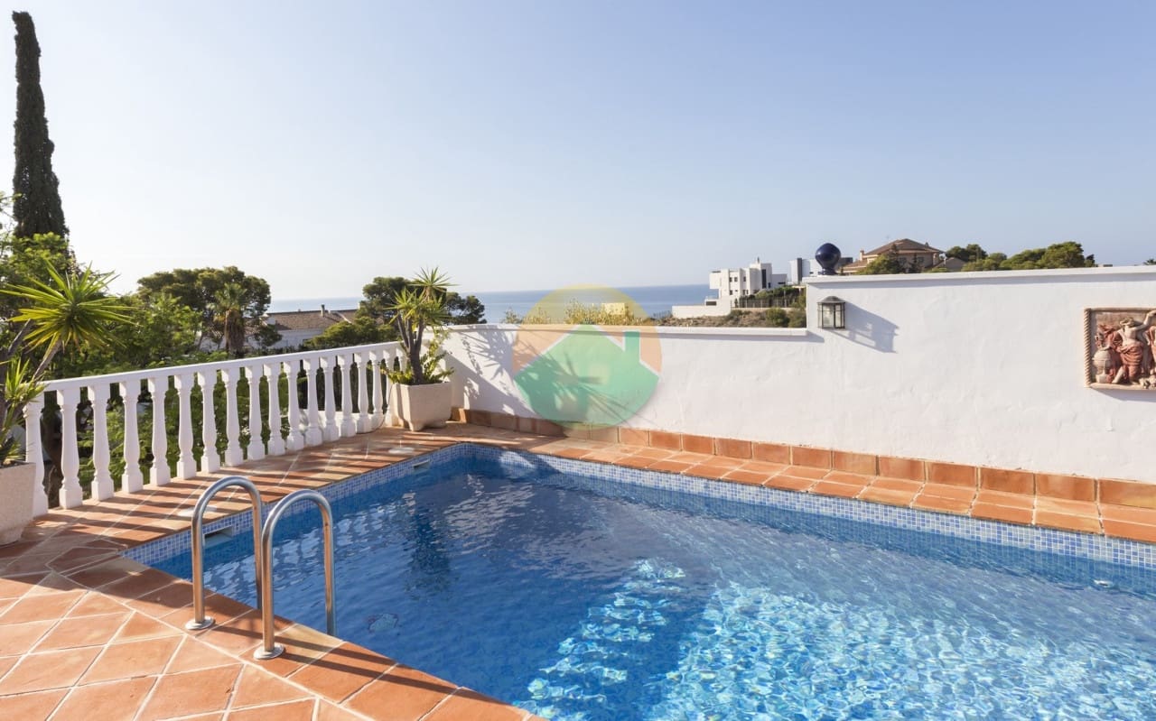 4 camera da letto Villa in vendita in Isla Plana con piscina - 499.000 € (Rif: 8059303)