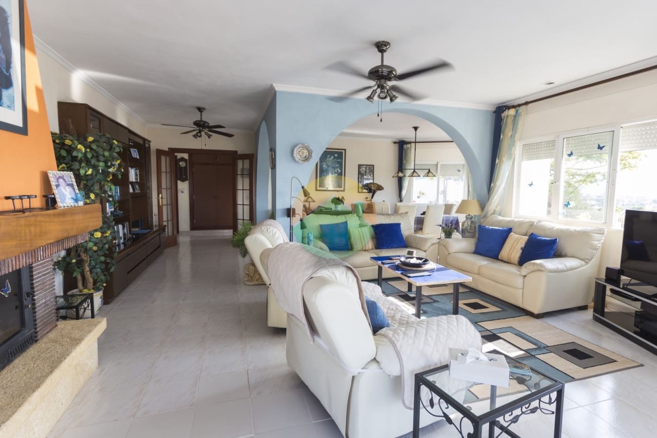 4 camera da letto Villa in vendita in Isla Plana con piscina - 499.000 € (Rif: 8059303)