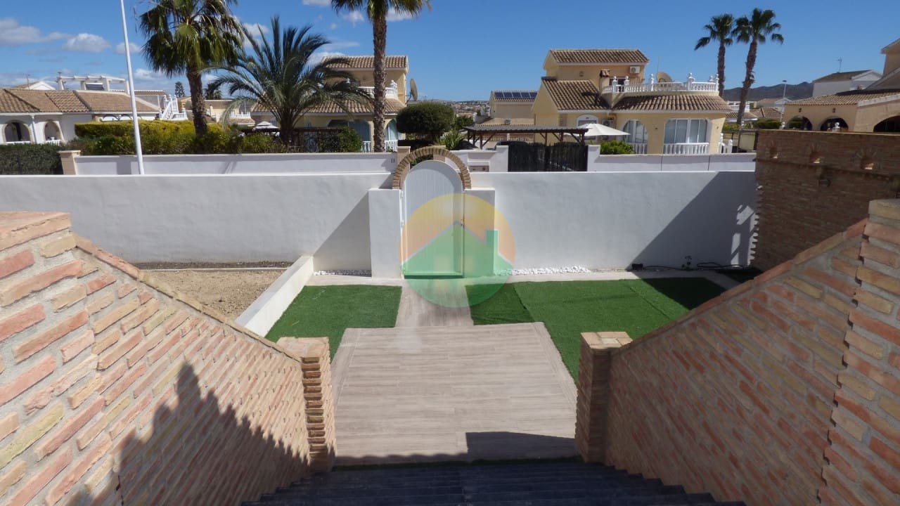 3 chambre Villa/Maison à vendre à Camposol avec piscine garage - 239 000 € (Ref: 8146975)