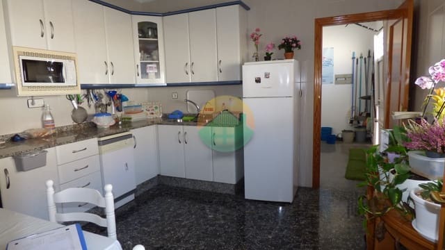 2 soveværelse Rækkehus til salg i El Pareton, Totana med garage - € 135.000 (Ref: 8194197)