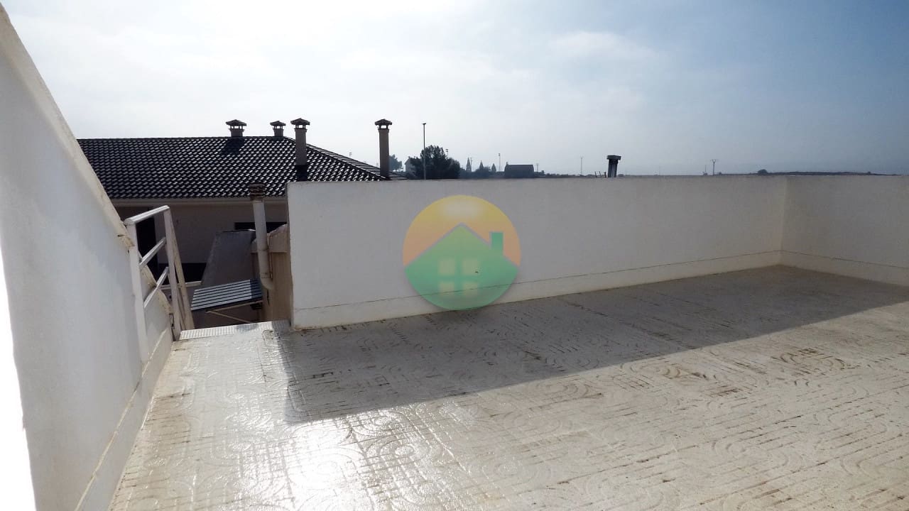 2 soverom Rekkehus til salgs i El Pareton med garasje - € 135 000 (Ref: 8194197)