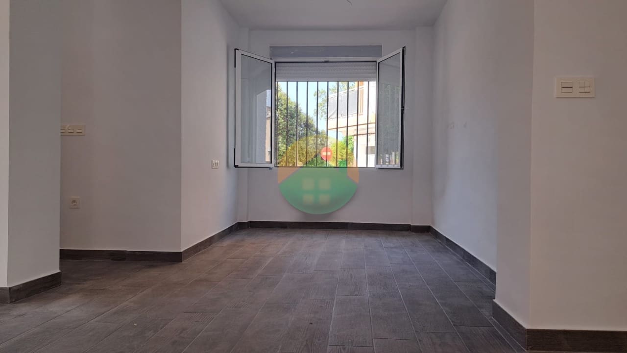 2 slaapkamer Appartement te koop in Puerto de Mazarron - € 99.995 (Ref: 8494360)