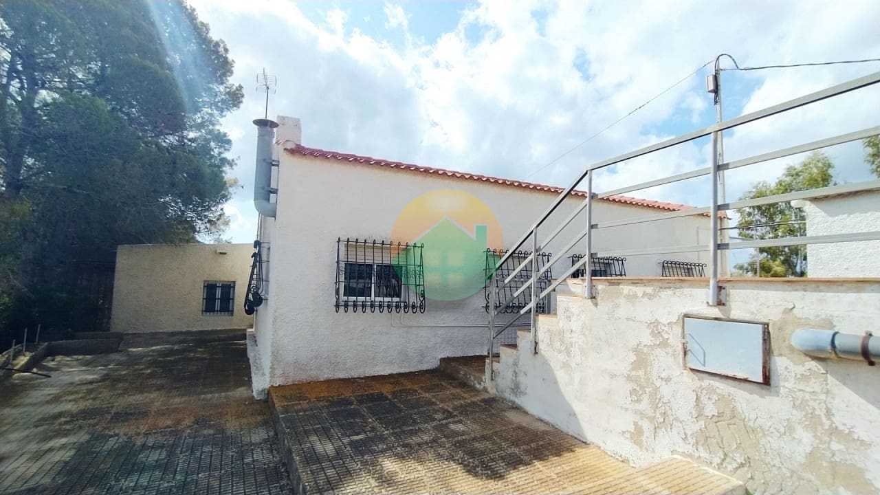 2 soveværelse Finca/Landehus til salg i Mazarron med swimmingpool garage - € 299.000 (Ref: 8548284)