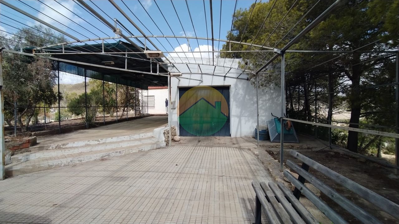 2 soveværelse Finca/Landehus til salg i Mazarron med swimmingpool garage - € 299.000 (Ref: 8548284)