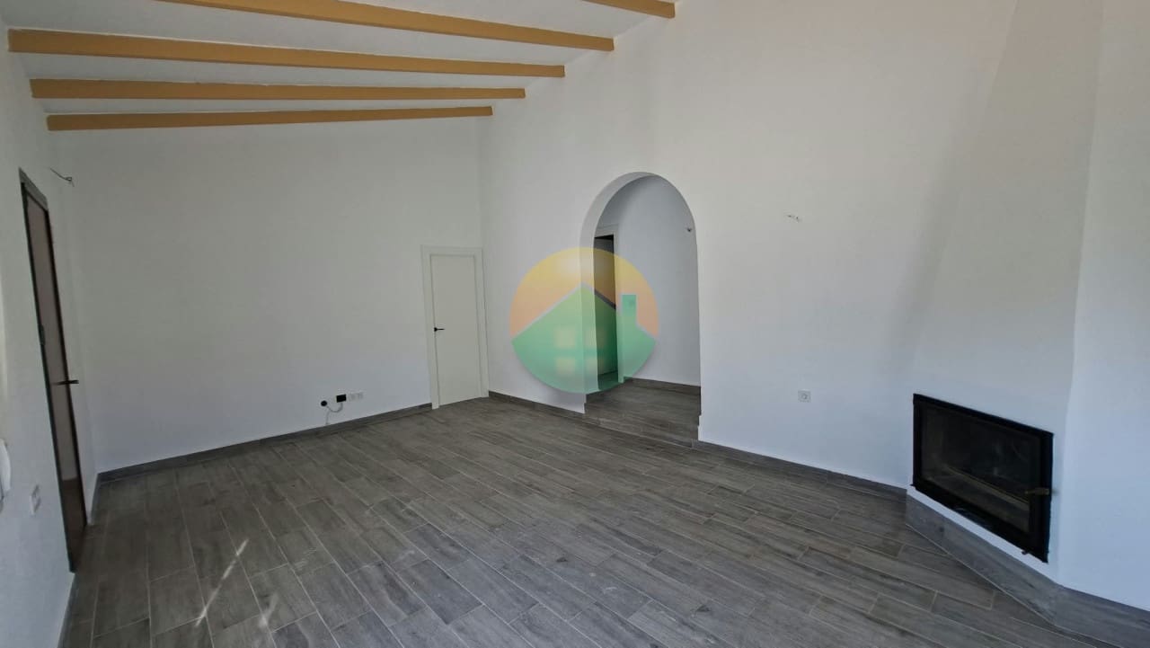 3 soveværelse Finca/Landehus til salg i Mazarron med swimmingpool garage - € 550.000 (Ref: 8548284)