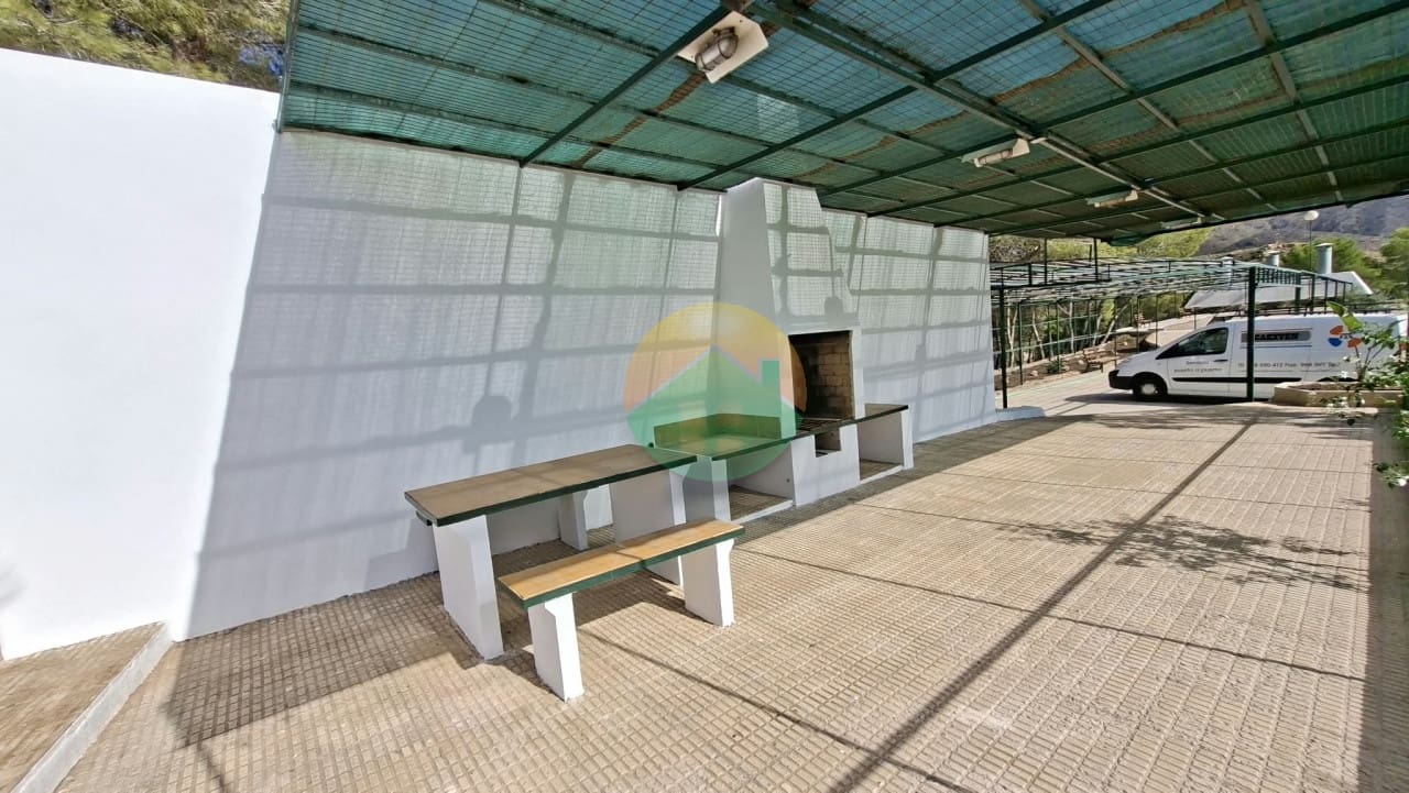 3 soveværelse Finca/Landehus til salg i Mazarron med swimmingpool garage - € 550.000 (Ref: 8548284)