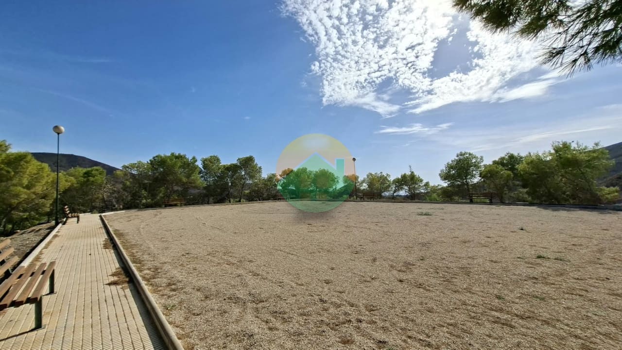 3 soveværelse Finca/Landehus til salg i Mazarron med swimmingpool garage - € 550.000 (Ref: 8548284)