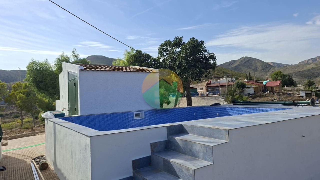3 soveværelse Finca/Landehus til salg i Mazarron med swimmingpool garage - € 550.000 (Ref: 8548284)