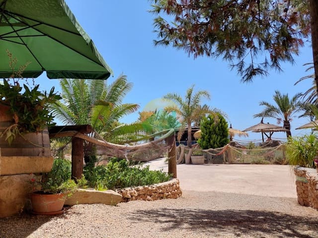 Erhverv til salg i La Azohia, Cartagena - € 159.000 (Ref: 8644115)