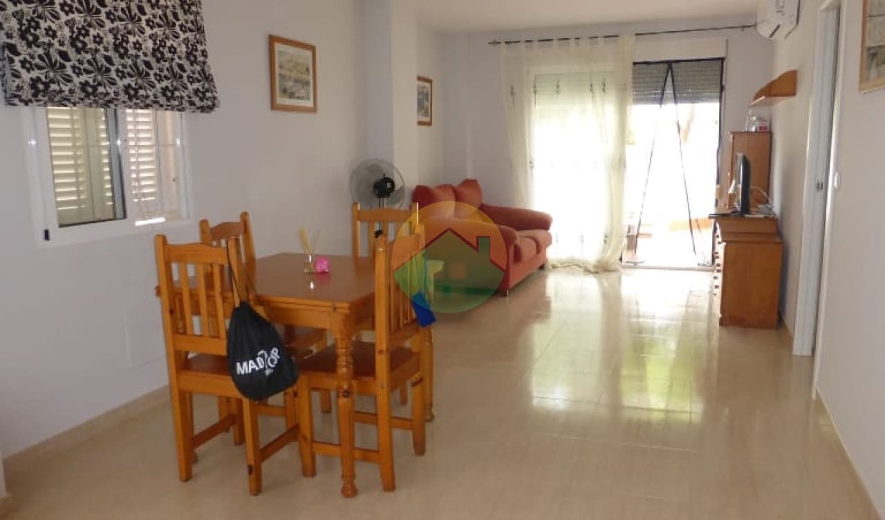 2 chambre Appartement à vendre à Puerto de Mazarron avec piscine - 95 000 € (Ref: 8754581)