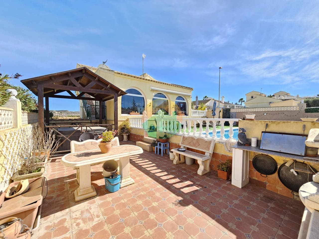 4 soveværelse Villa til salg i Camposol med swimmingpool - € 285.000 (Ref: 8807425)