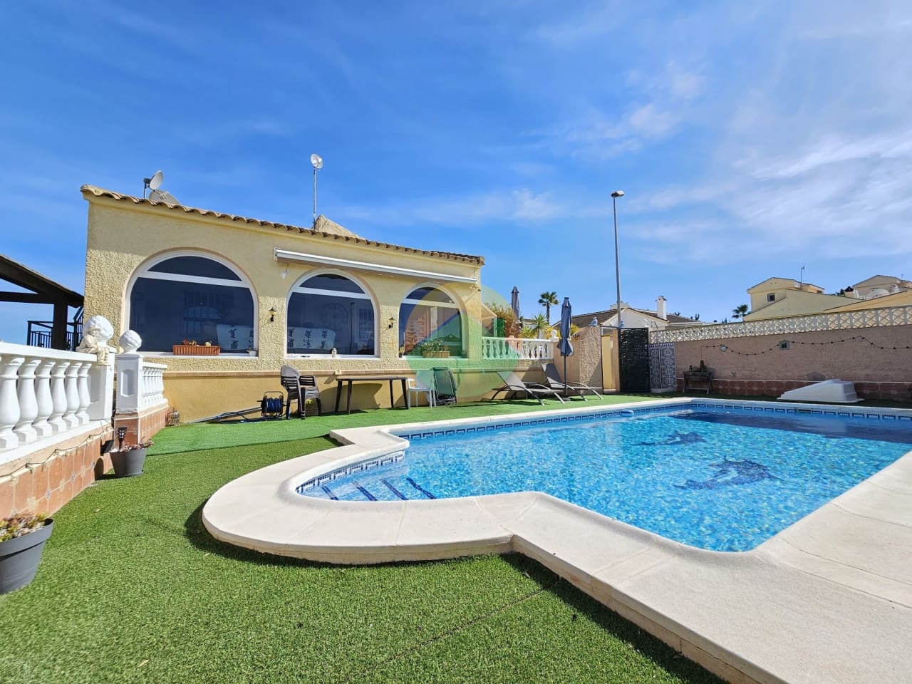 4 soveværelse Villa til salg i Camposol med swimmingpool - € 285.000 (Ref: 8807425)