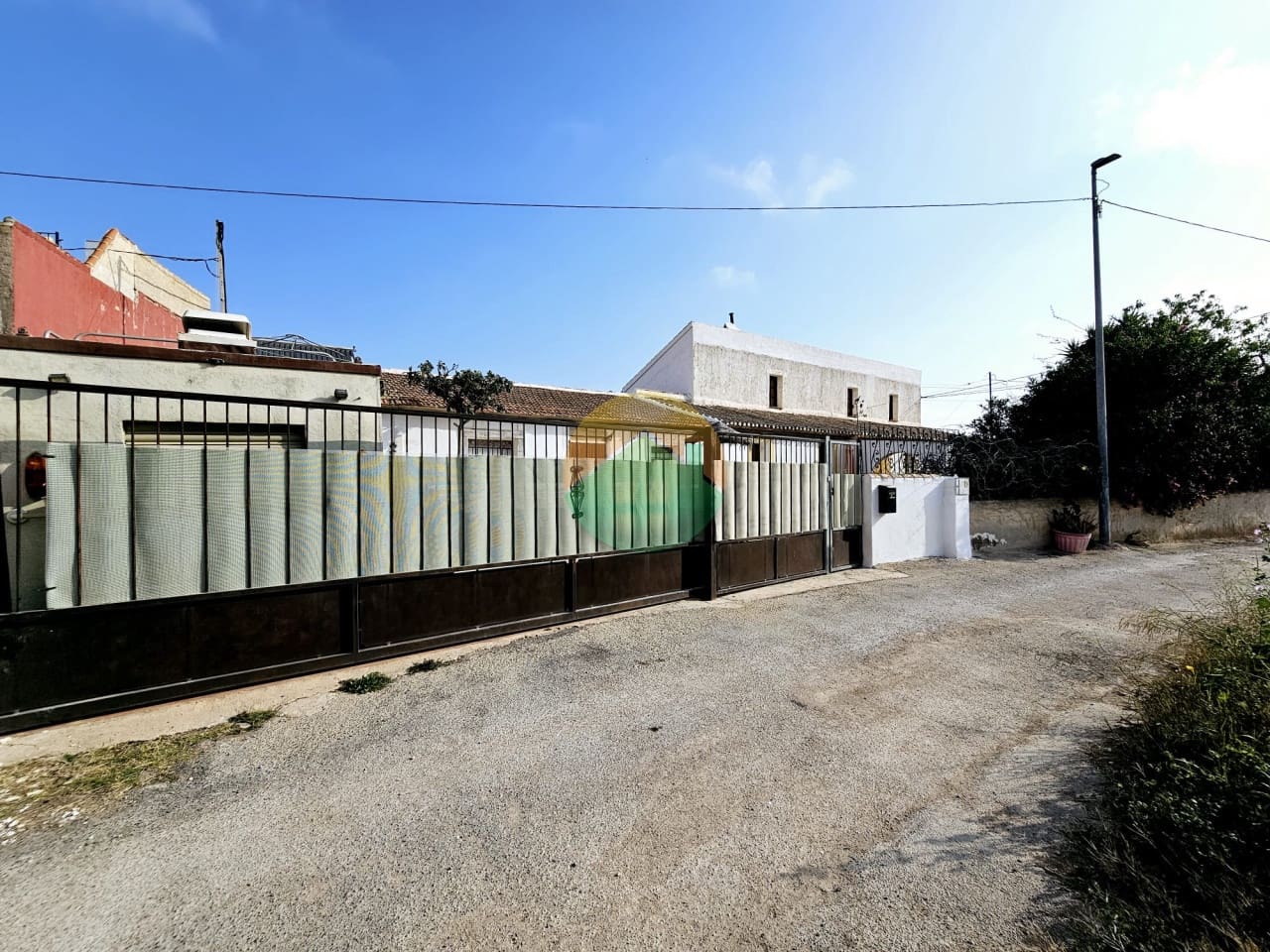 3 quarto Moradia Geminada para venda em Las Palas com garagem - 149 995 € (Ref: 8826329)