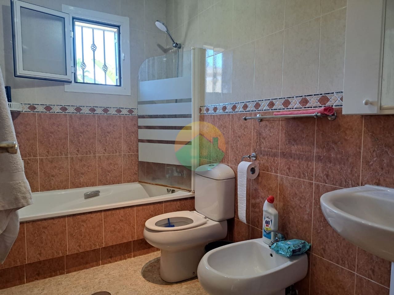 5 soveværelse Villa til salg i Camposol med swimmingpool garage - € 279.500 (Ref: 8905741)