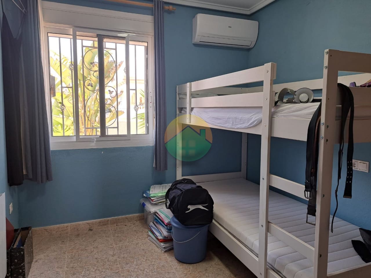 5 soveværelse Villa til salg i Camposol med swimmingpool garage - € 279.500 (Ref: 8905741)