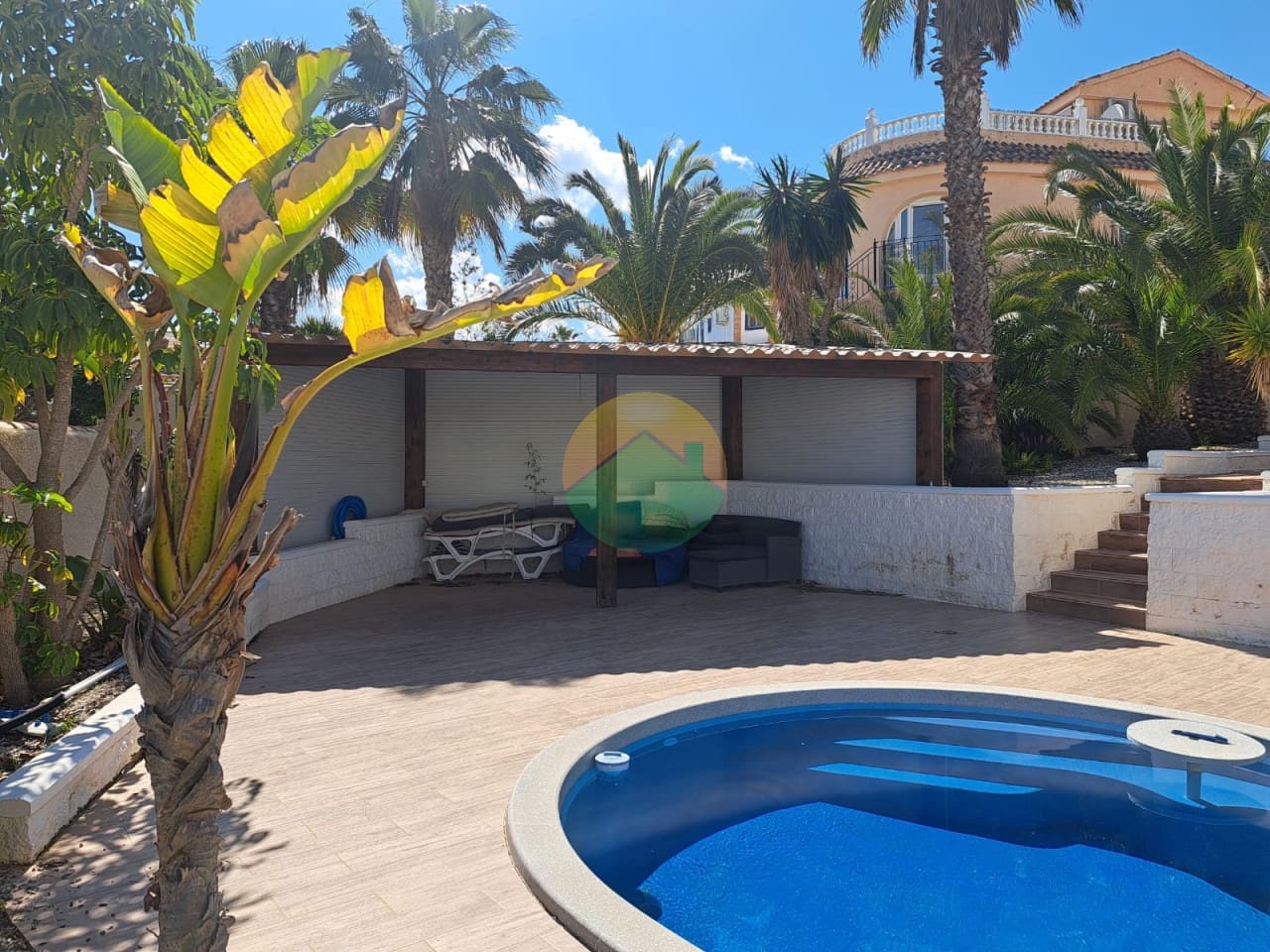 5 soveværelse Villa til salg i Camposol med swimmingpool garage - € 279.500 (Ref: 8905741)