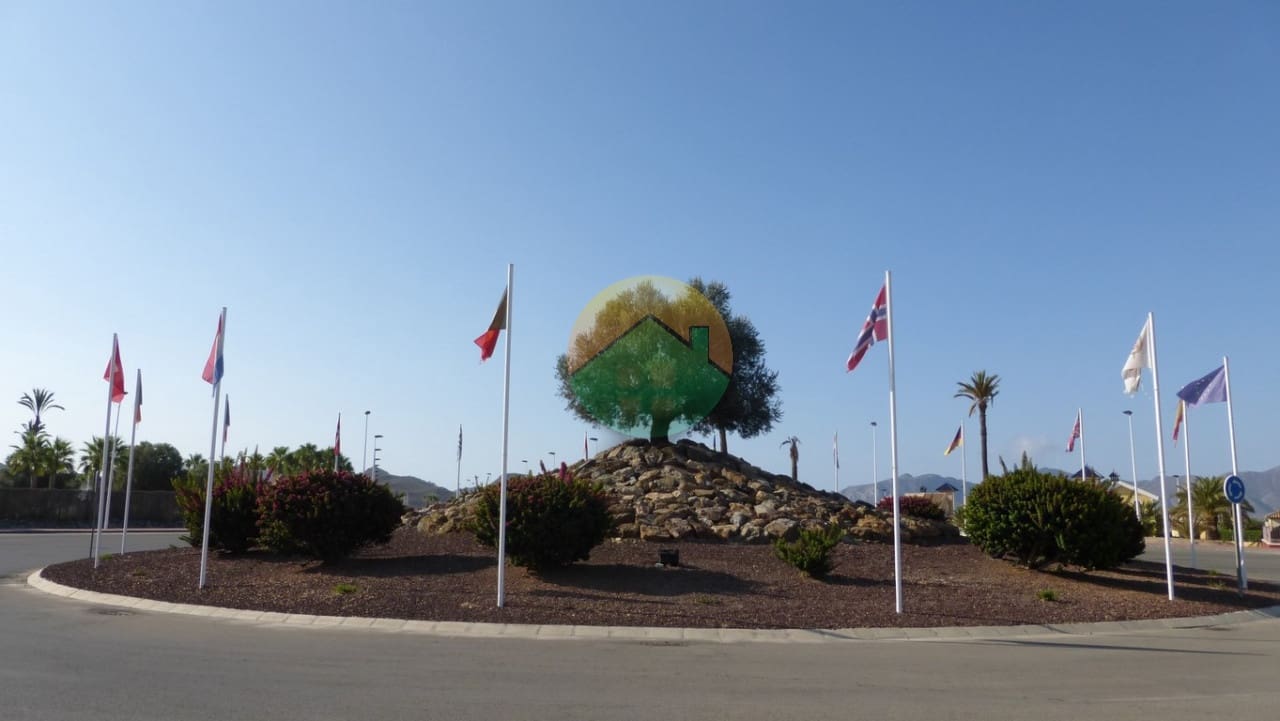 3 slaapkamer Villa te koop in Mazarron met zwembad - € 250.000 (Ref: 8906541)