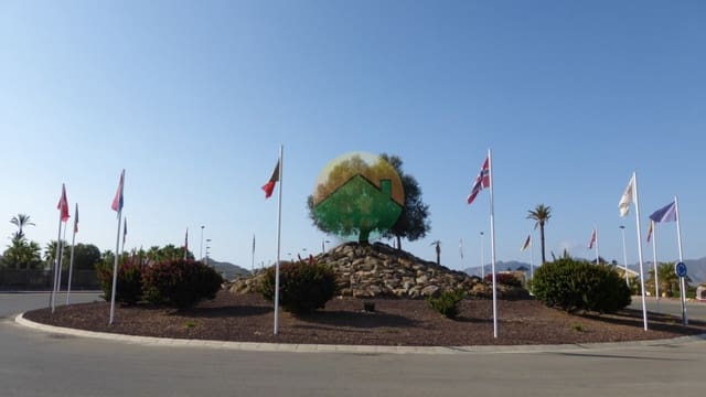 3 slaapkamer Villa te koop in Mazarrón ciudad, Mazarrón met zwembad - € 250.000 (Ref: 8906541)