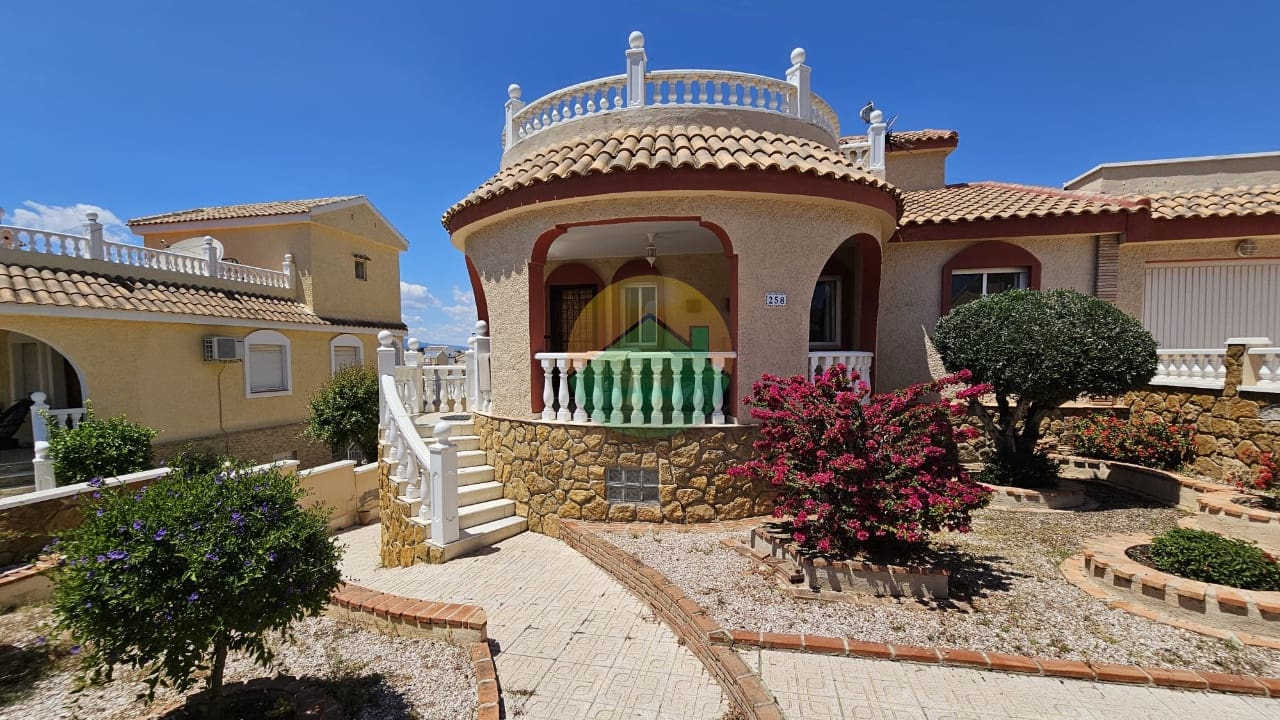 3 soveværelse Villa til salg i Camposol med swimmingpool garage - € 259.000 (Ref: 8992995)