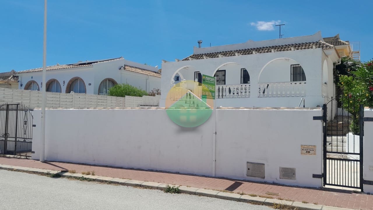 2 bedroom Villa for sale in Camposol with pool - € 149,995 (Ref: 9004184)