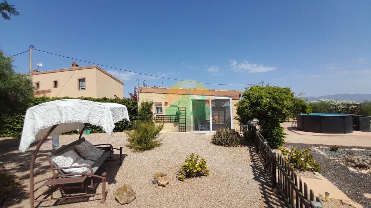 3 soveværelse Finca/Landehus til salg i La Pinilla med swimmingpool - € 249.995 (Ref: 9094417)