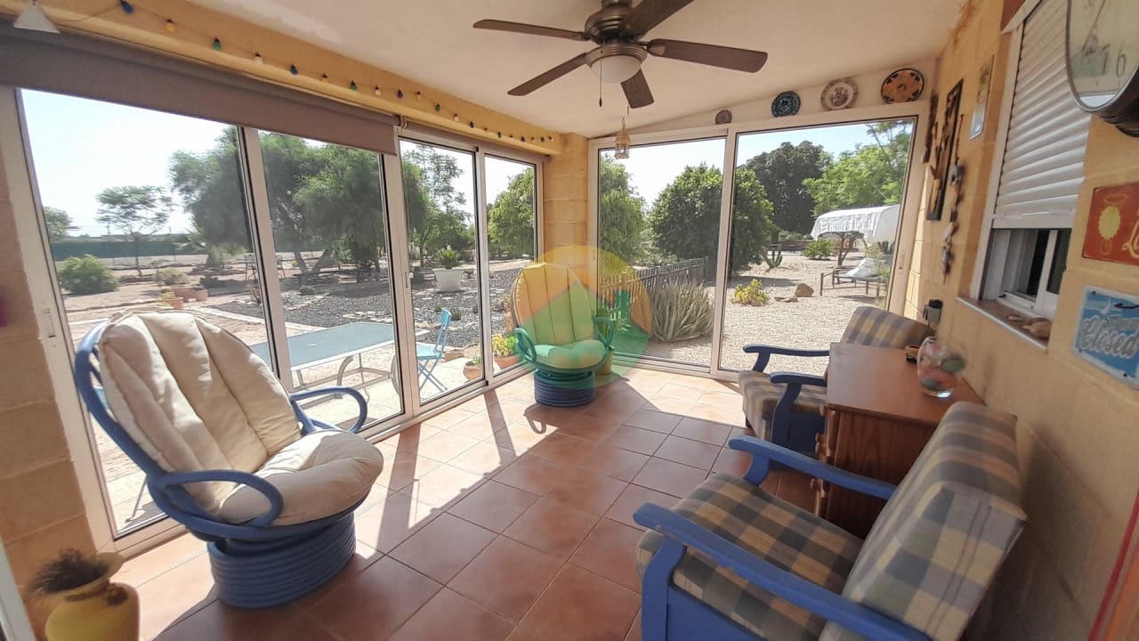 3 soveværelse Finca/Landehus til salg i La Pinilla med swimmingpool - € 249.995 (Ref: 9094417)