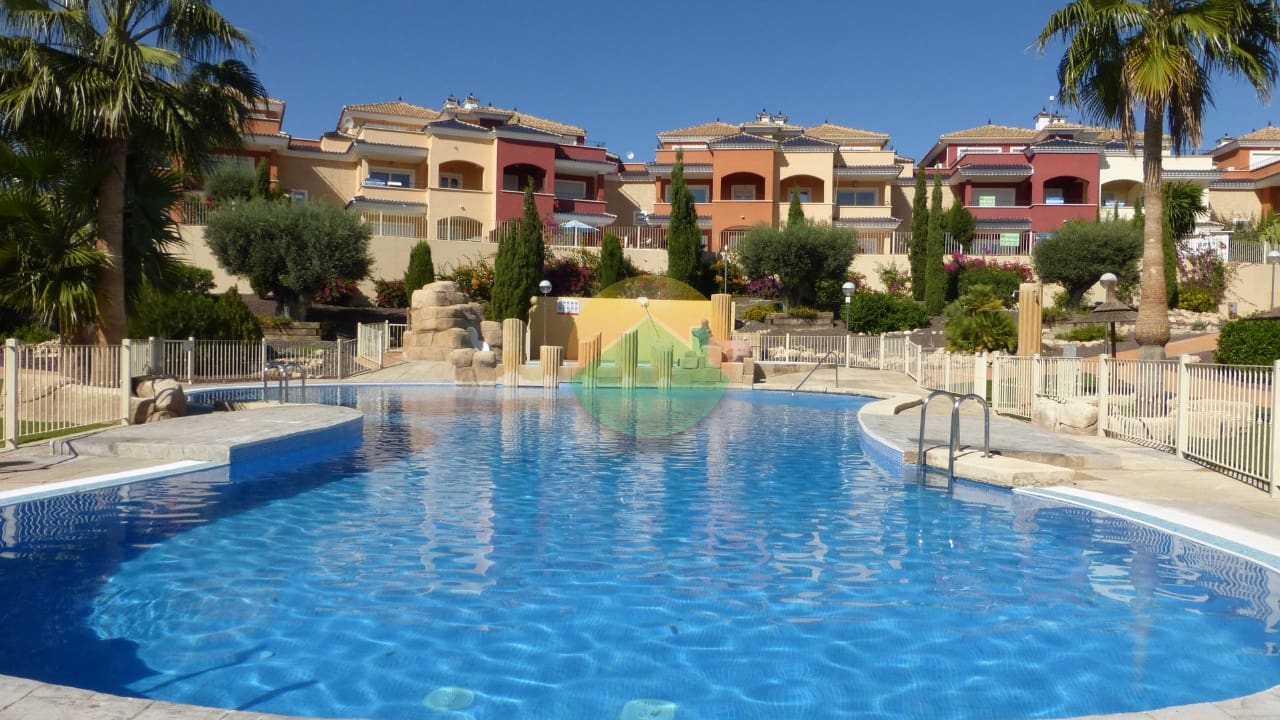 3 soveværelse Lejlighed til salg i Banos y Mendigo med swimmingpool garage - € 180.000 (Ref: 9105321)