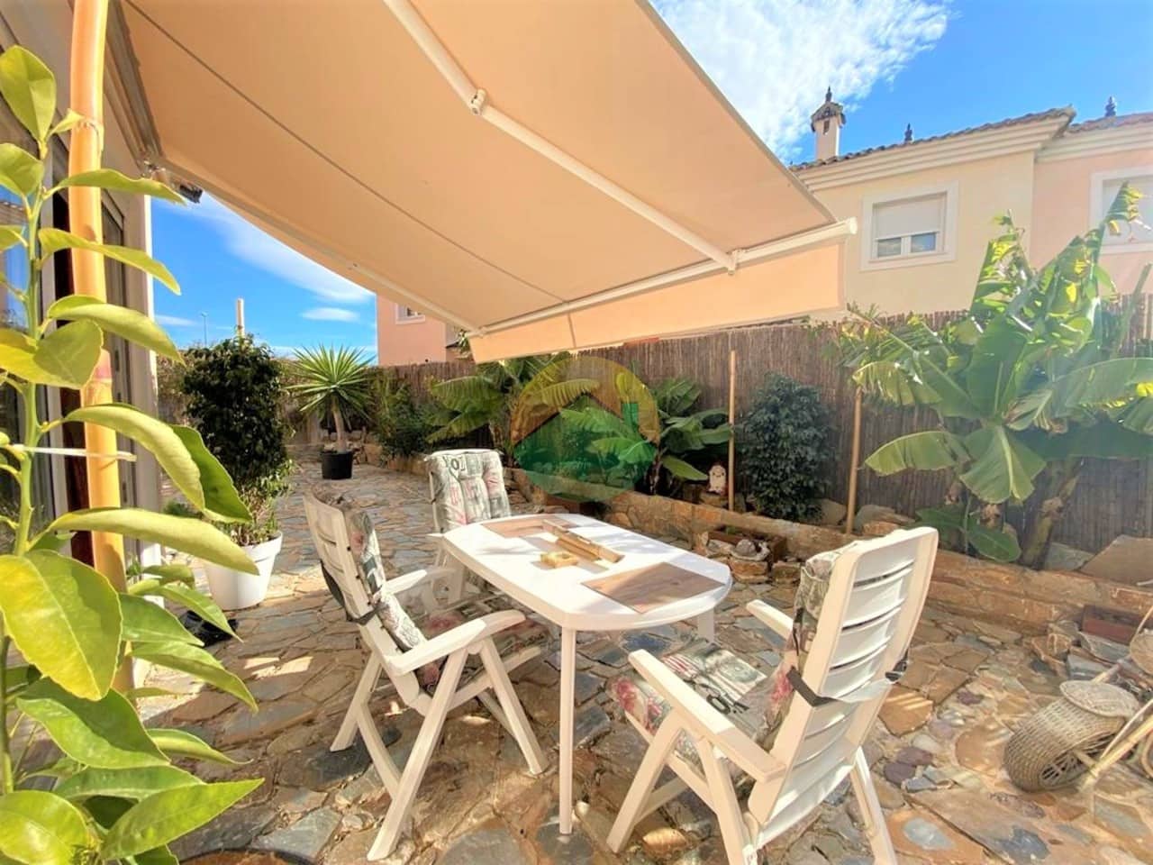 3 soveværelse Lejlighed til salg i Banos y Mendigo med swimmingpool garage - € 180.000 (Ref: 9105321)