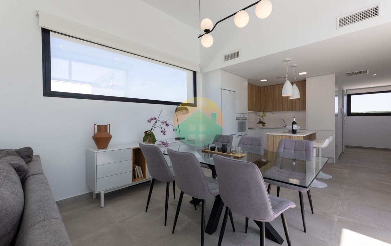 3 makuuhuone Huvila myytävänä paikassa Calasparra mukana uima-altaan - 319 000 € (Ref: 9107893)