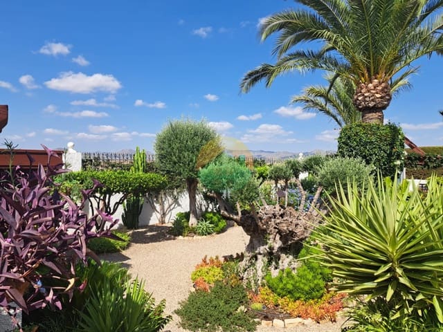 4 soveværelse Villa til salg i Mazarrón ciudad, Mazarrón med swimmingpool garage - € 420.000 (Ref: 9142364)