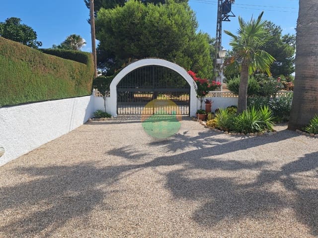 4 soveværelse Villa til salg i Mazarrón ciudad, Mazarrón med swimmingpool garage - € 420.000 (Ref: 9142364)