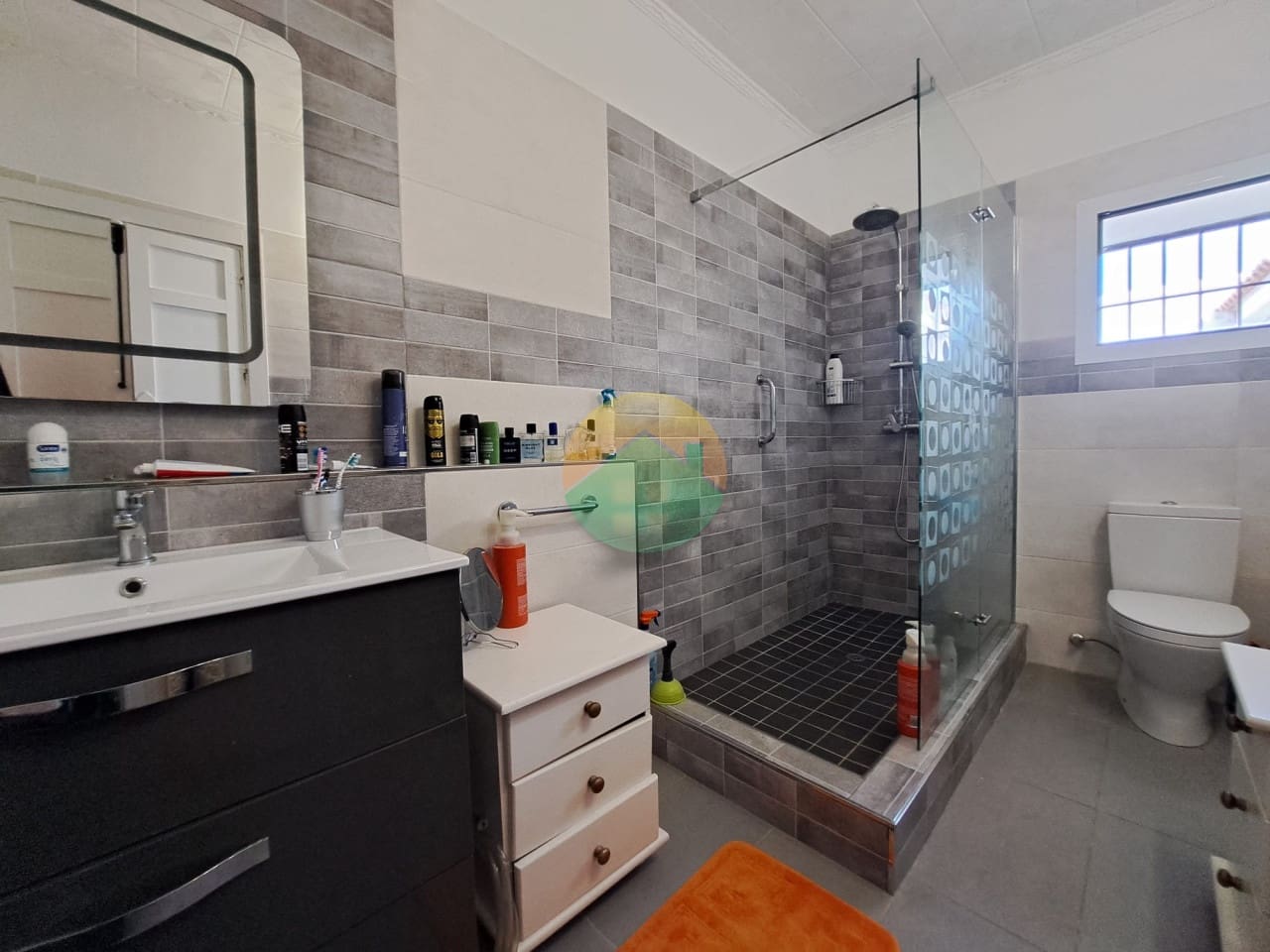 4 soverom Rekkehus til salgs i El Pareton med svømmebasseng - € 199 995 (Ref: 9172137)