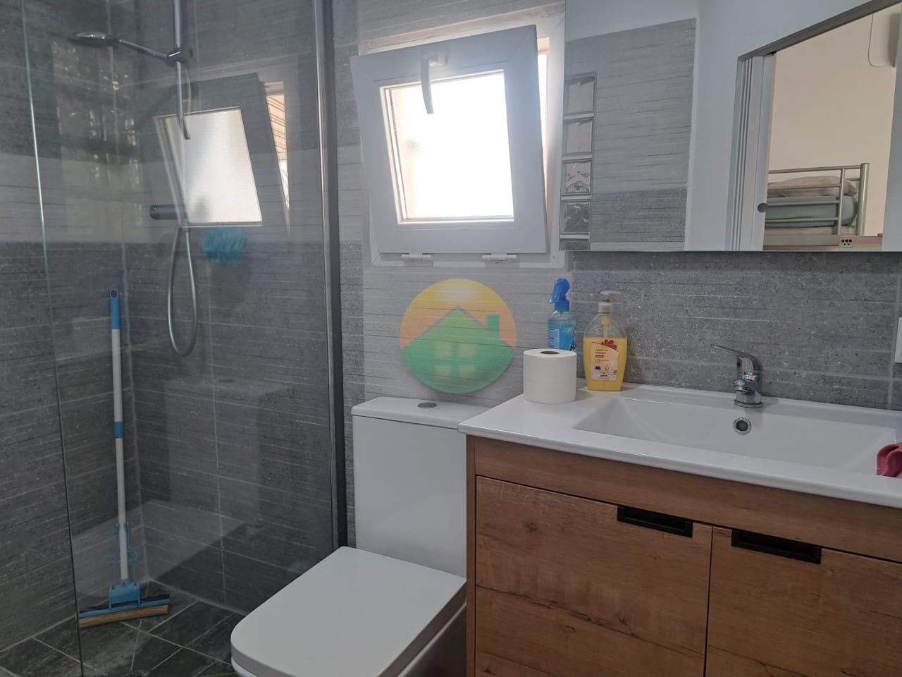 4 soverom Rekkehus til salgs i El Pareton med svømmebasseng - € 199 995 (Ref: 9172137)