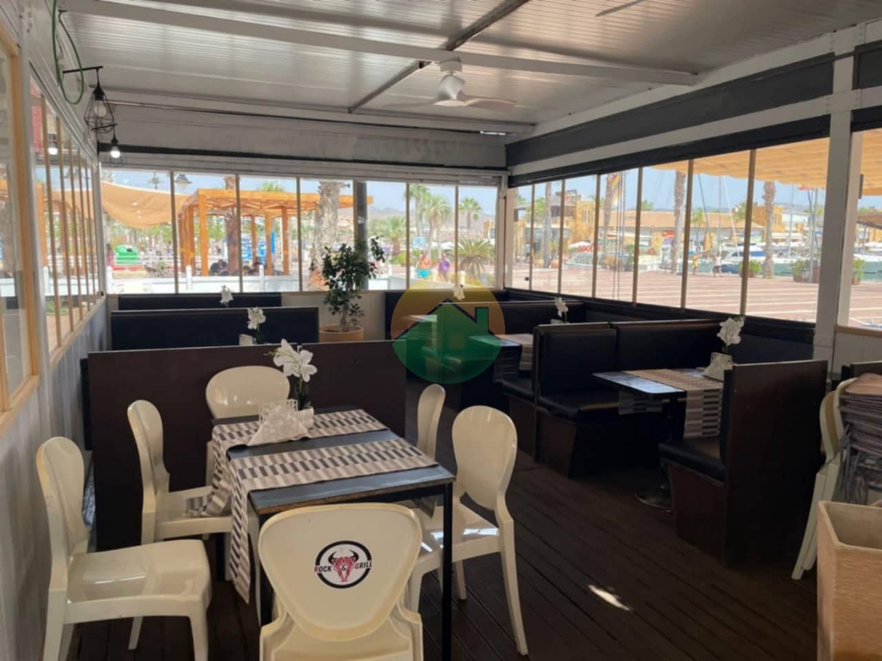 Kaupallinen myytävänä paikassa Puerto de Mazarron - 99 995 € (Ref: 9231540)