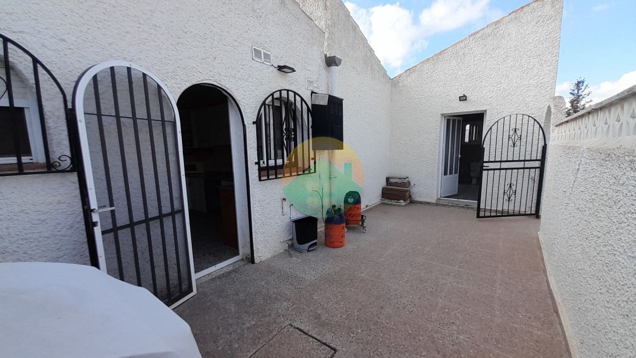 4 slaapkamer Villa te koop in Mazarron met zwembad garage - € 279.950 (Ref: 9254111)