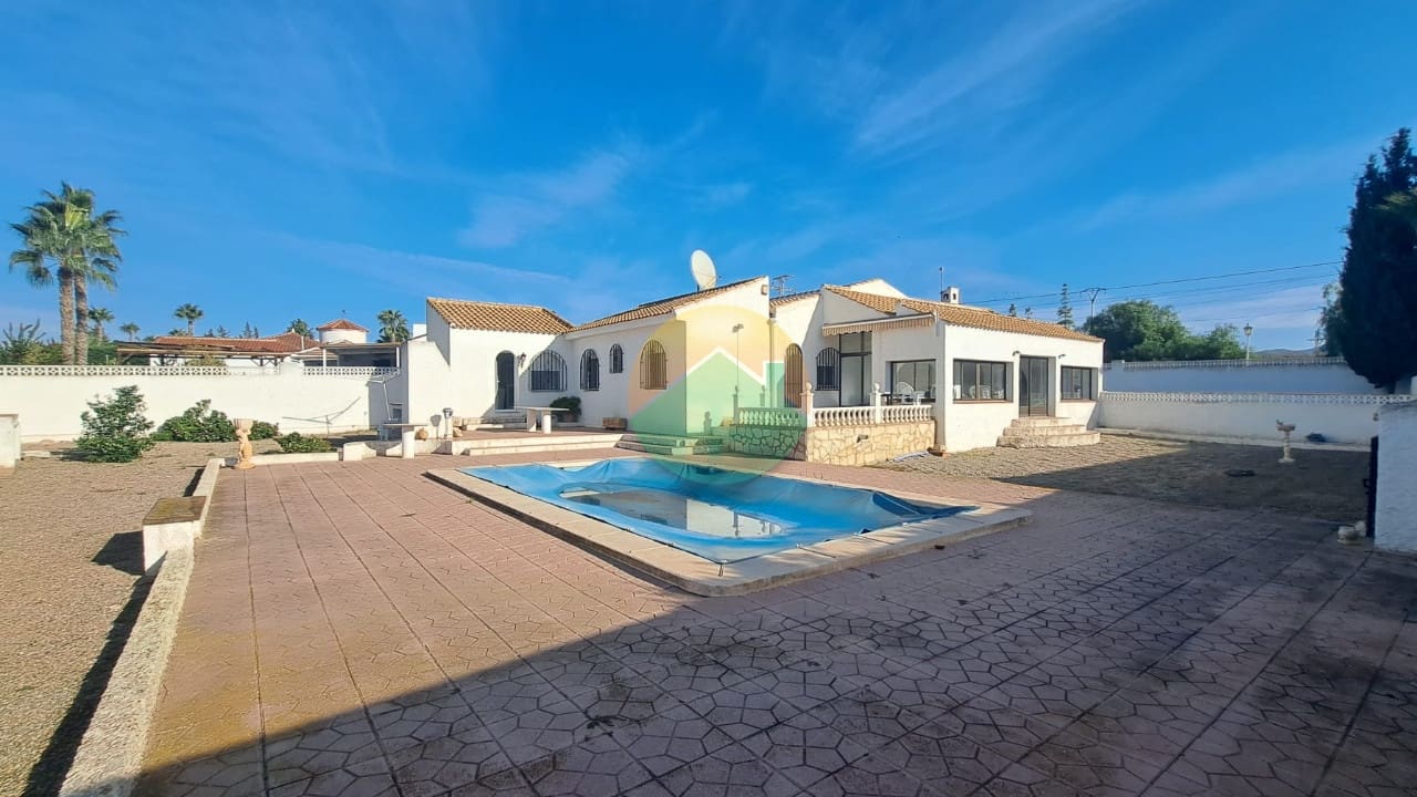 4 slaapkamer Villa te koop in Mazarron met zwembad garage - € 279.950 (Ref: 9254111)