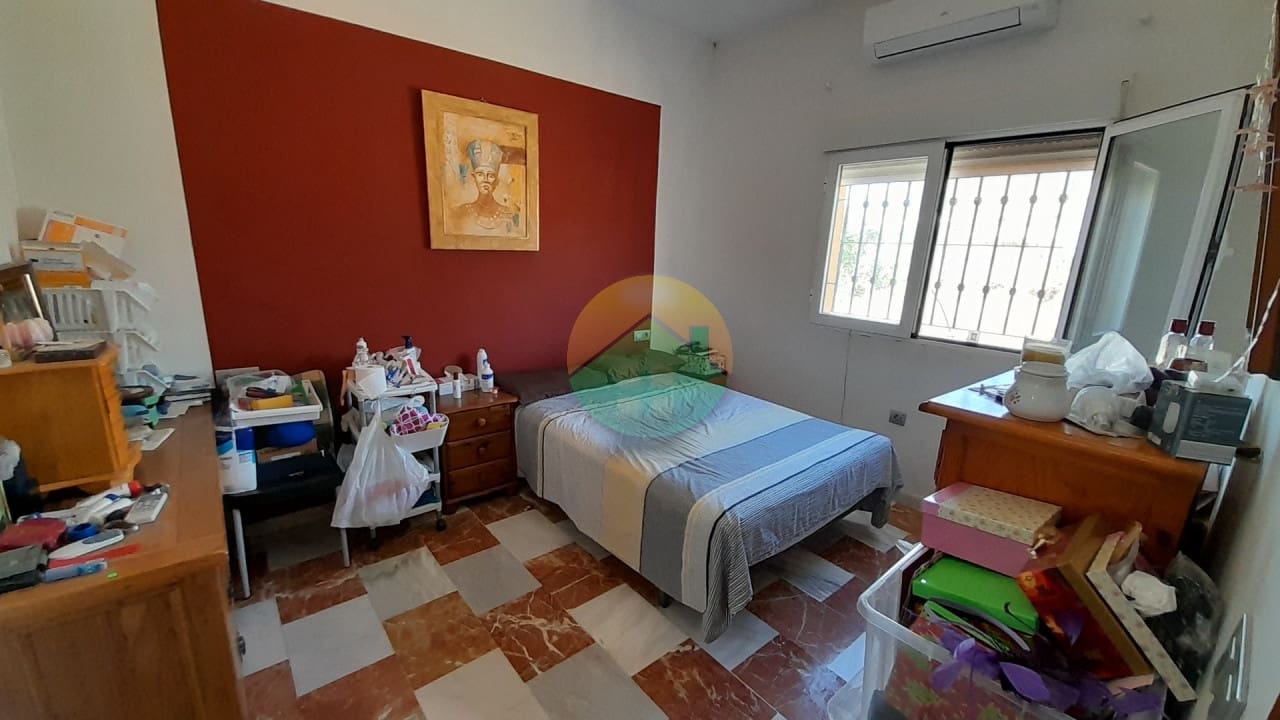 4 soveværelse Finca/Landehus til salg i Pastrana med garage - € 269.995 (Ref: 9272840)