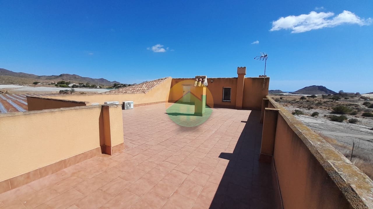 4 soveværelse Finca/Landehus til salg i Pastrana med garage - € 269.995 (Ref: 9272840)