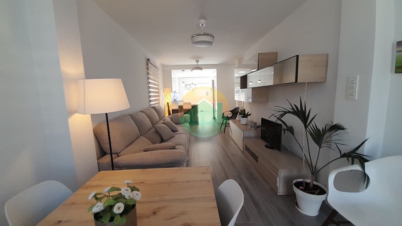 3 sovrum Radhus till salu i Alamillo med pool - 299 995 € (Ref: 9288389)
