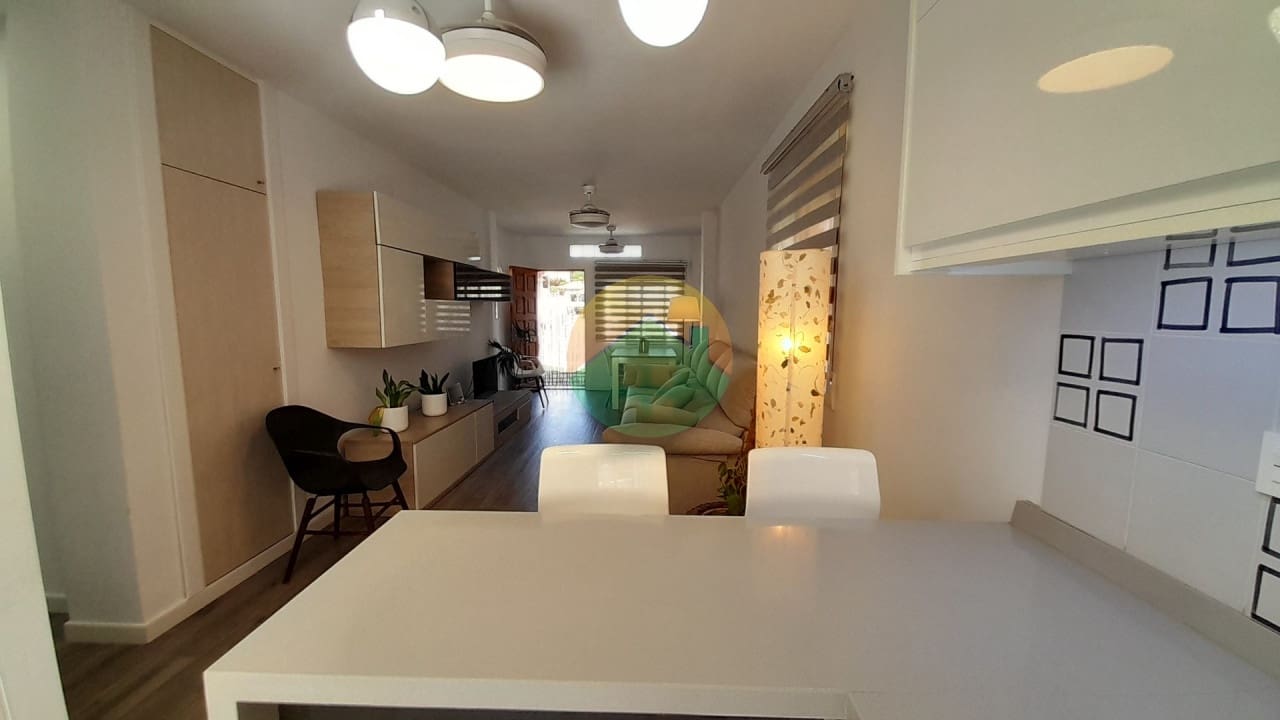 3 sovrum Radhus till salu i Alamillo med pool - 299 995 € (Ref: 9288389)