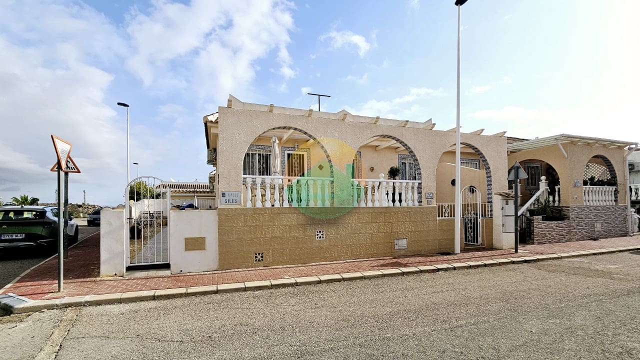 3 sovrum Semi-fristående Villa till salu i Camposol - 119 995 € (Ref: 9306752)