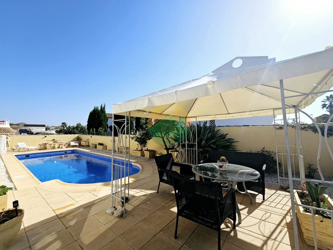 2 soveværelse Villa til salg i Camposol med swimmingpool - € 194.995 (Ref: 9309159)