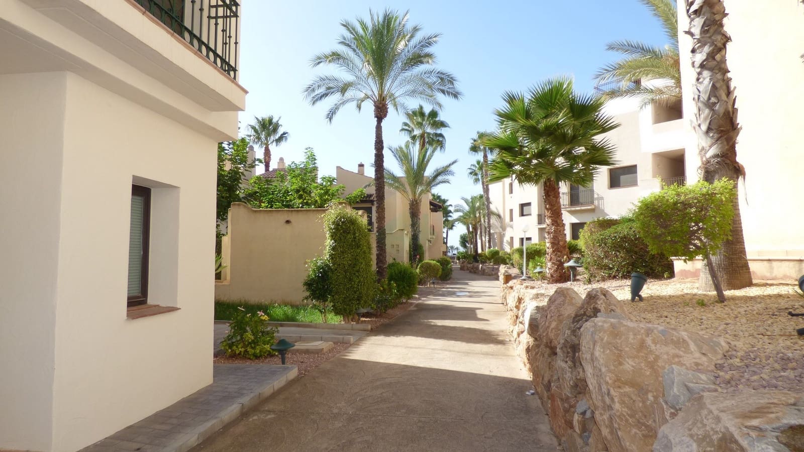 2 slaapkamer Rijtjeshuis te koop in San Javier met zwembad garage - € 179.000 (Ref: 9314283)