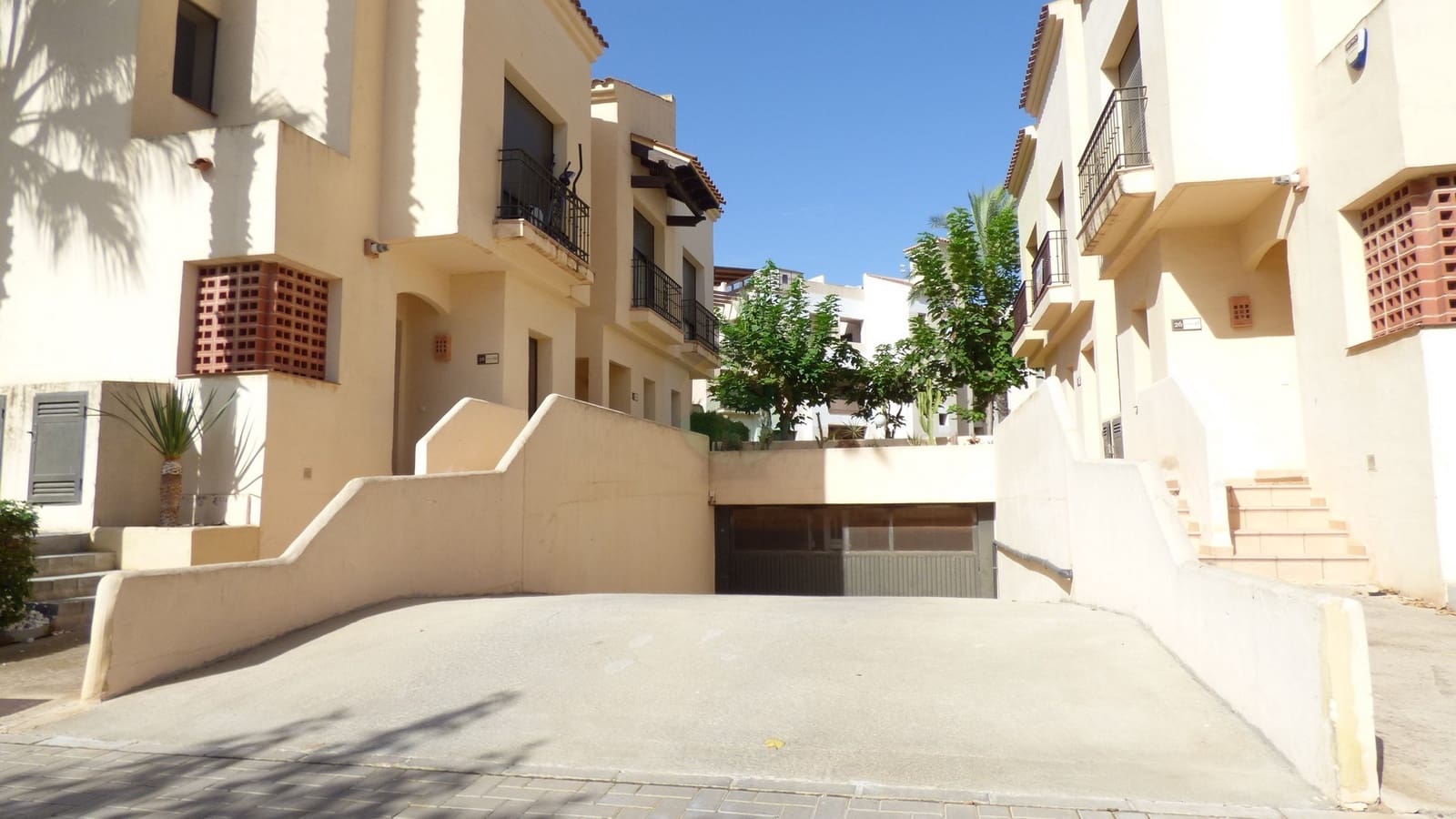 2 slaapkamer Rijtjeshuis te koop in San Javier met zwembad garage - € 179.000 (Ref: 9314283)