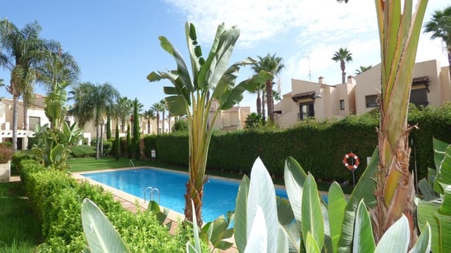 2 chambre Villa/Maison Mitoyenne à vendre à Roda, San Javier avec piscine garage - 179 000 € (Ref: 9314283)