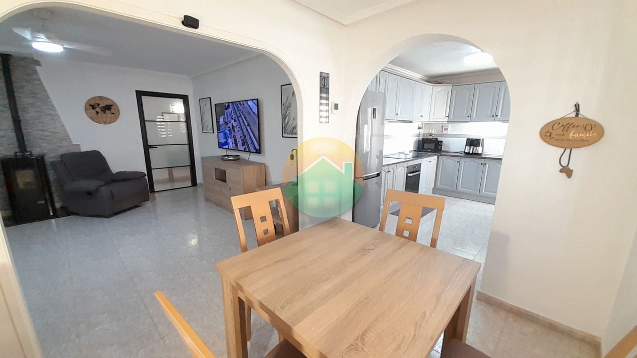 3 slaapkamer Villa te koop in Camposol met zwembad - € 219.000 (Ref: 9319682)