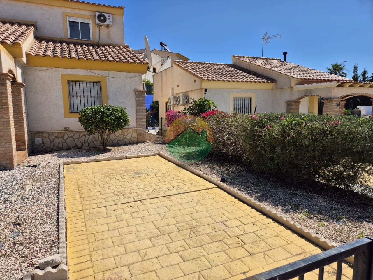 3 bedroom Villa for sale in Camposol with pool garage - € 139,995 (Ref: 9331721)