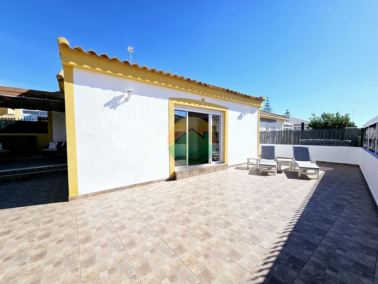 2 soverom Kjedet enebolig til salgs i Mazarron med svømmebasseng - € 174 500 (Ref: 9338560)